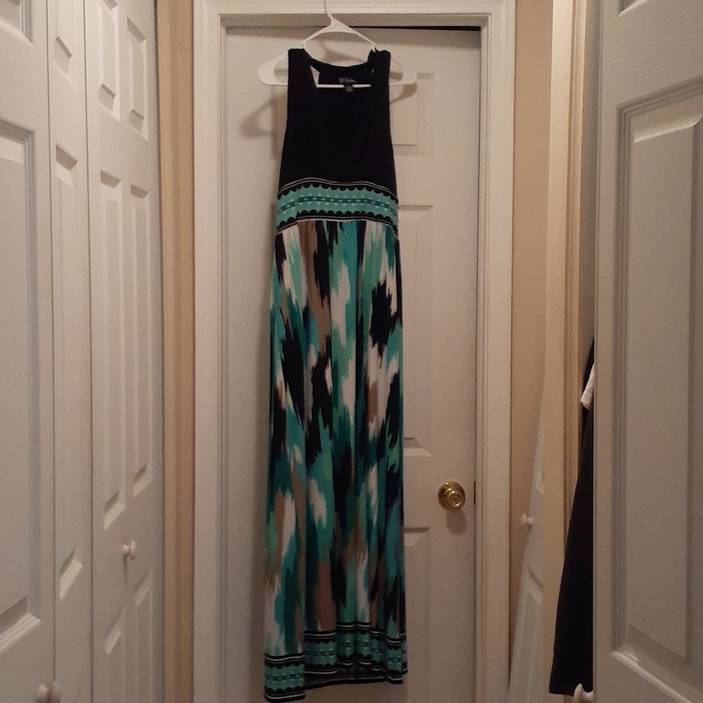 Maxi dress - Picture 2 of 4